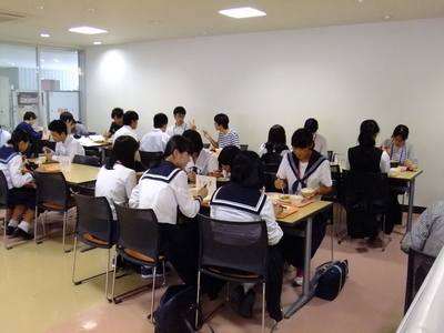 学食