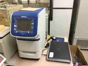 リアルタイム PCR 装置