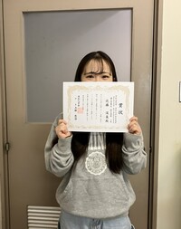 １