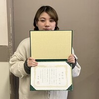 １