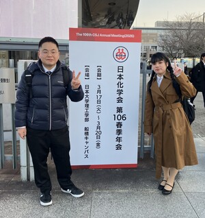１